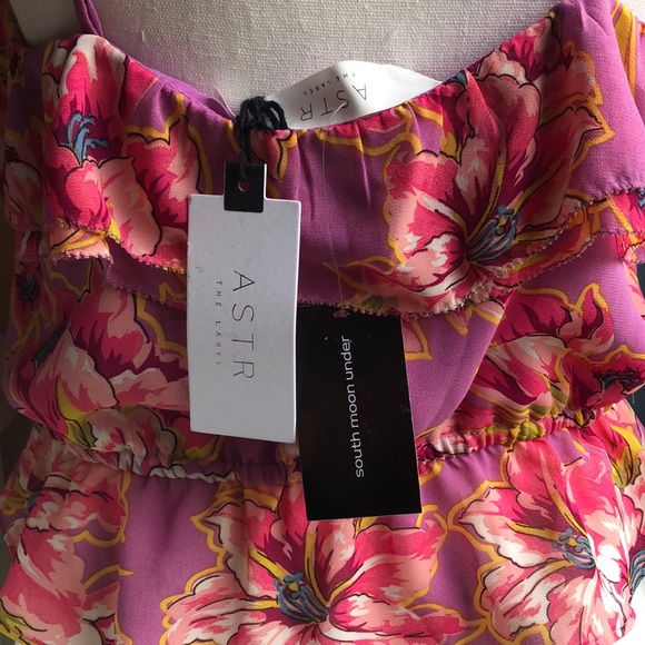 Astr Floral Ruffle Tank Top - Picture 4 of 6